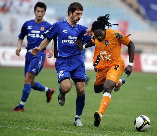 孔帕尼：阿方索・戴维斯非常接近复出；祝穆勒赢得美职联冠军