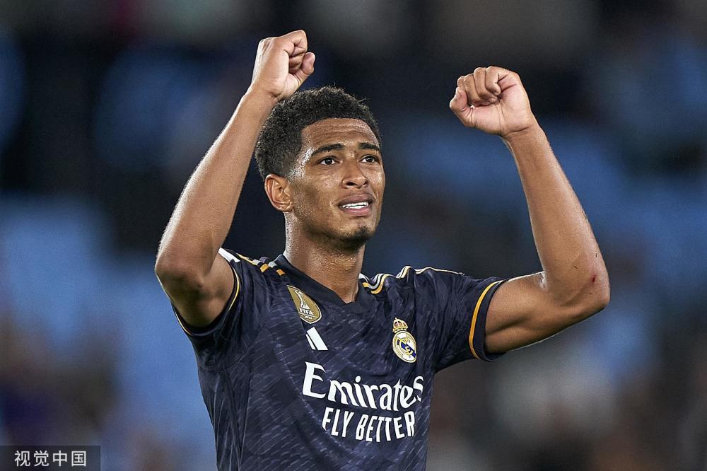 自由人聘请克里斯·德马科担任教练时，曾征求库里对他的评价