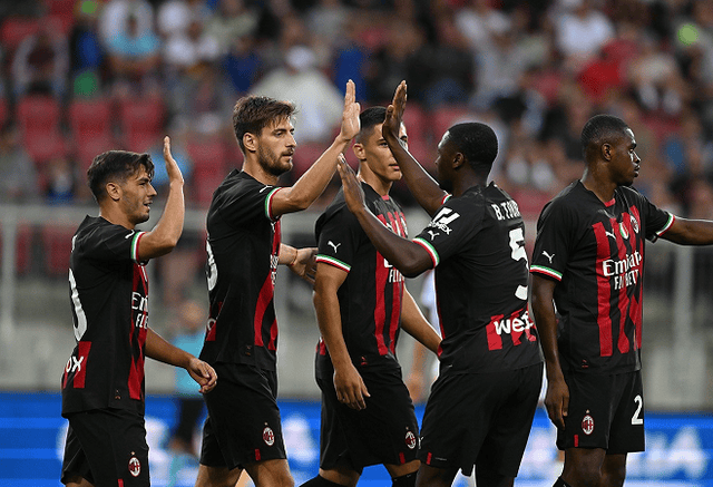 0-2大冷门！14亿豪门主场轰然倒下5轮1胜两大边后卫染红+中卫重伤