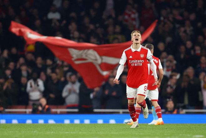 执教曼联满一年的教练单一任期排行：弗格森居首，阿莫林列第二十位